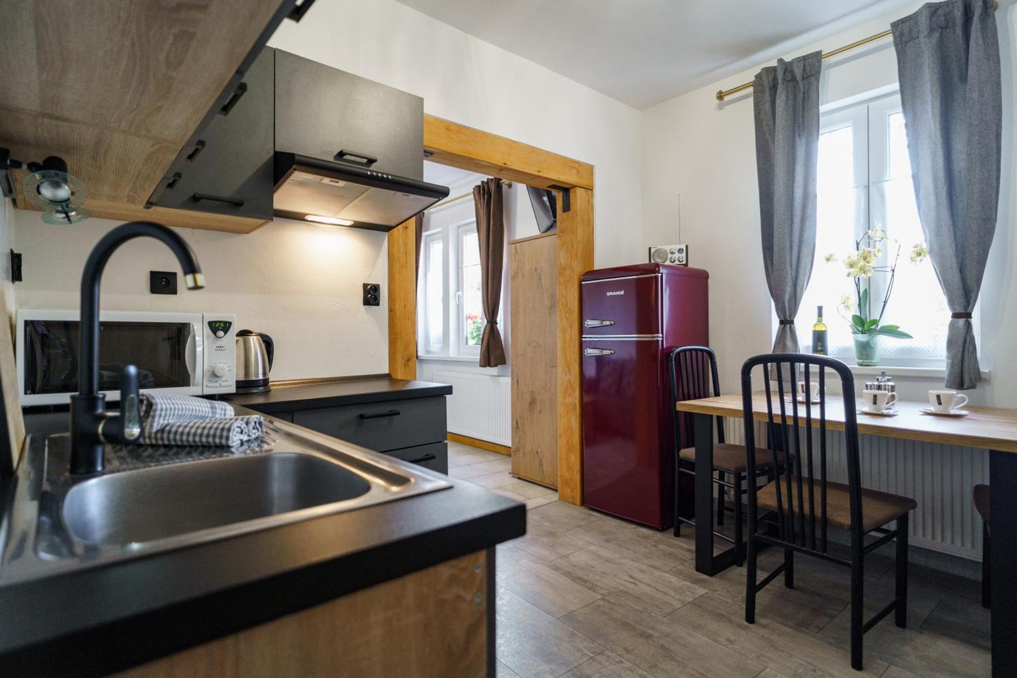 Ateliér Central Banská Štiavnica Esterno foto