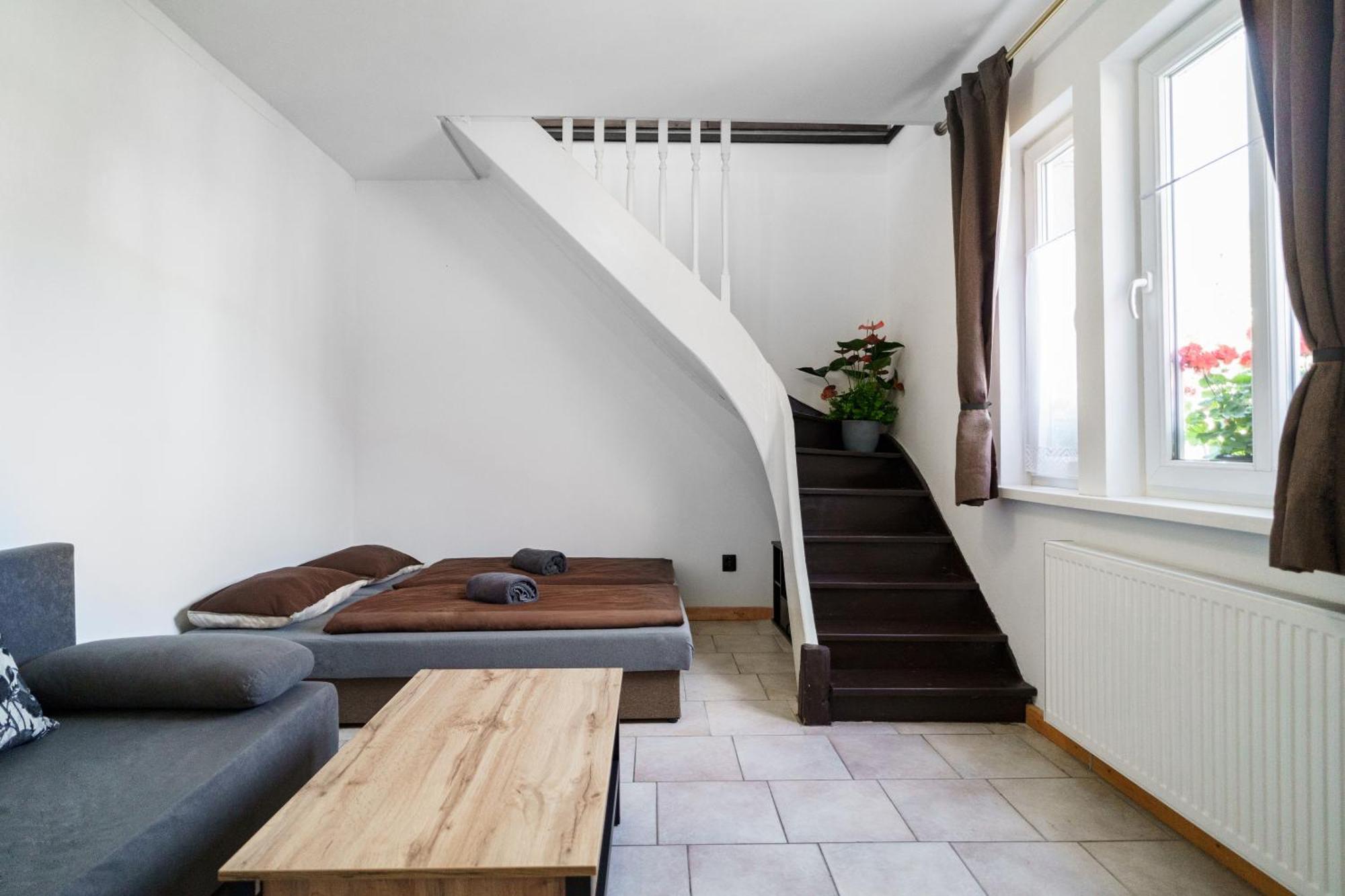 Ateliér Central Banská Štiavnica Esterno foto